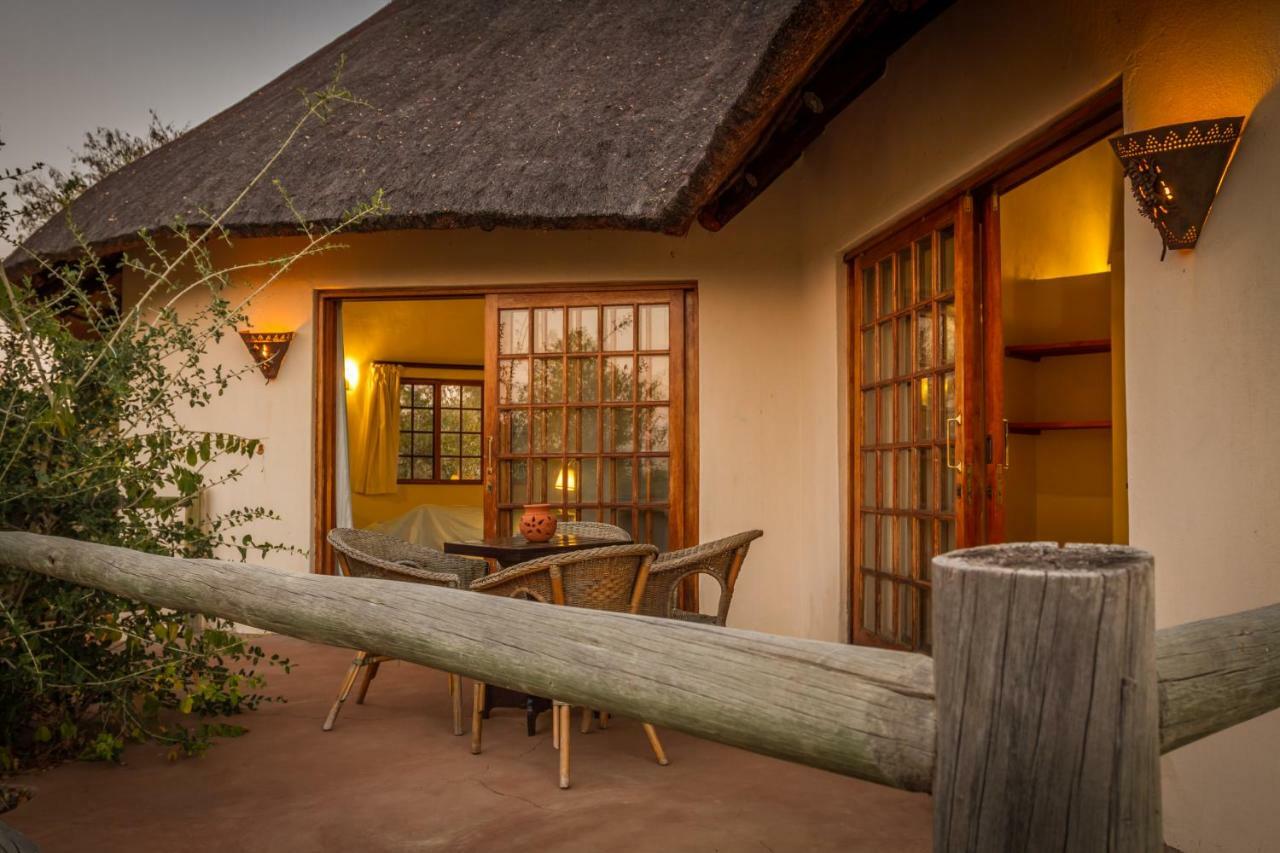 Mbizi Bush Lodge Grietjie Game Reserve Exteriör bild