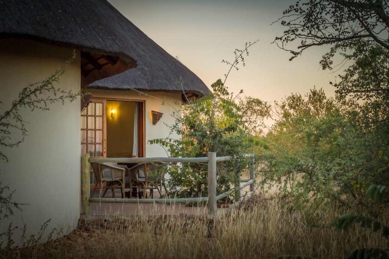 Mbizi Bush Lodge Grietjie Game Reserve Exteriör bild